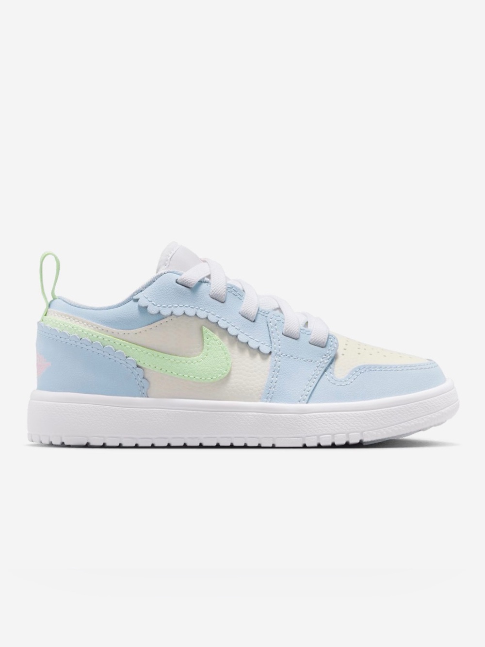 Nike Jordan AJ 1 Low ALT SE Fem